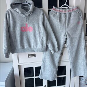Women's Gray Hoodie Sweater and Joggers Set